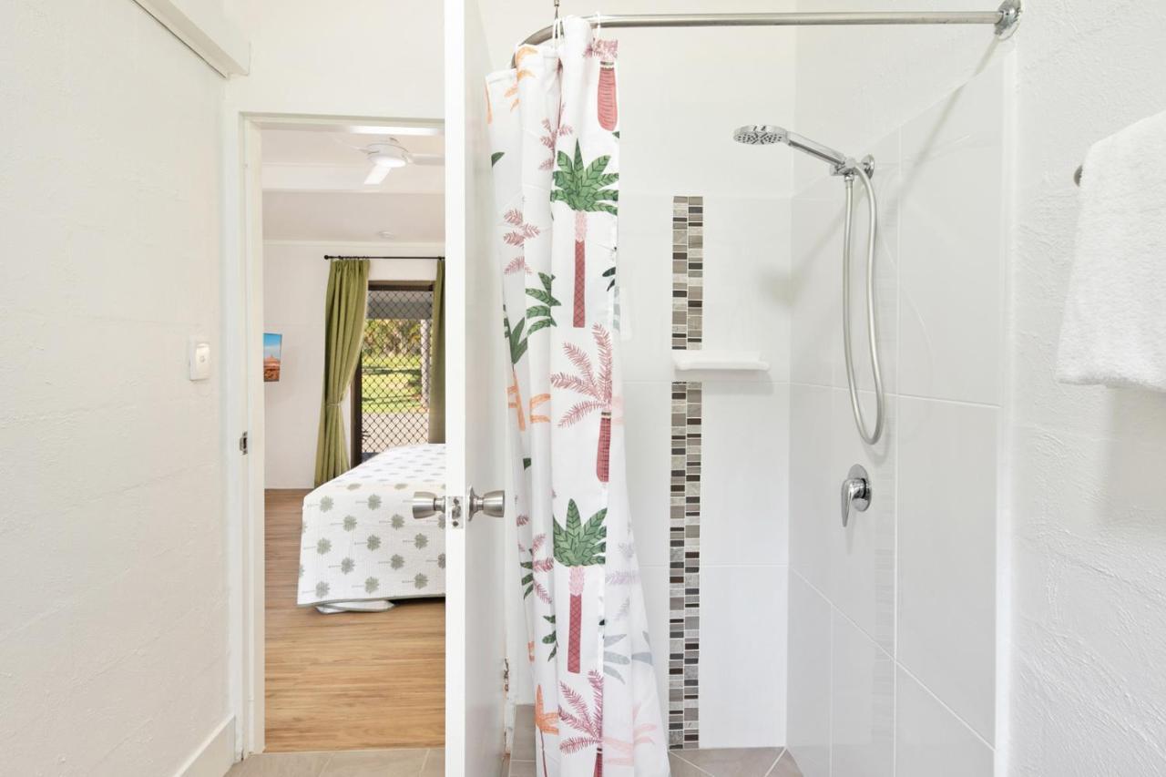 Kinka Palms Motel Yeppoon Dış mekan fotoğraf