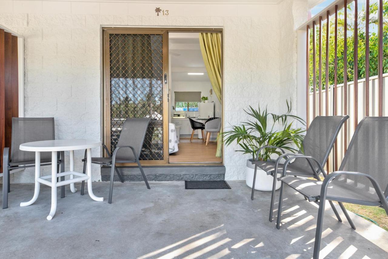 Kinka Palms Motel Yeppoon Dış mekan fotoğraf